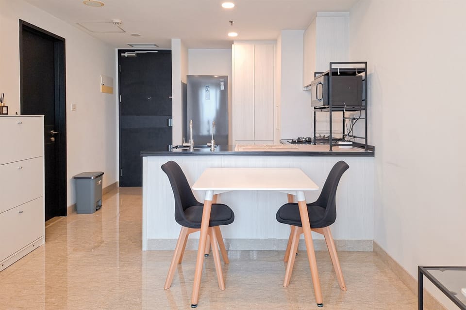 Standard Apartment | In-room dining