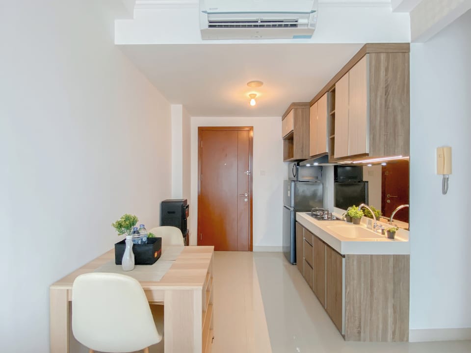Standard Apartment | In-room dining