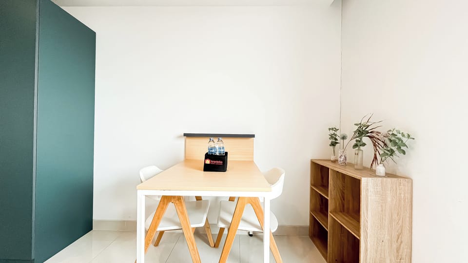 Standard Apartment | In-room dining