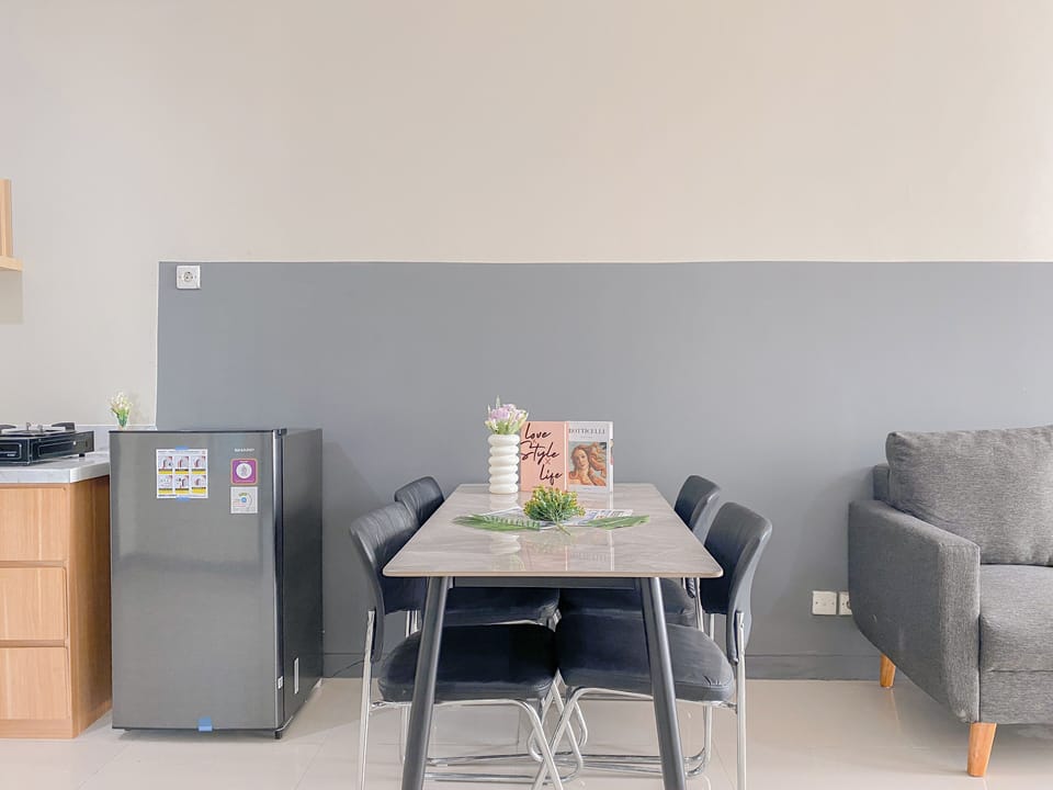 Standard Apartment | In-room dining