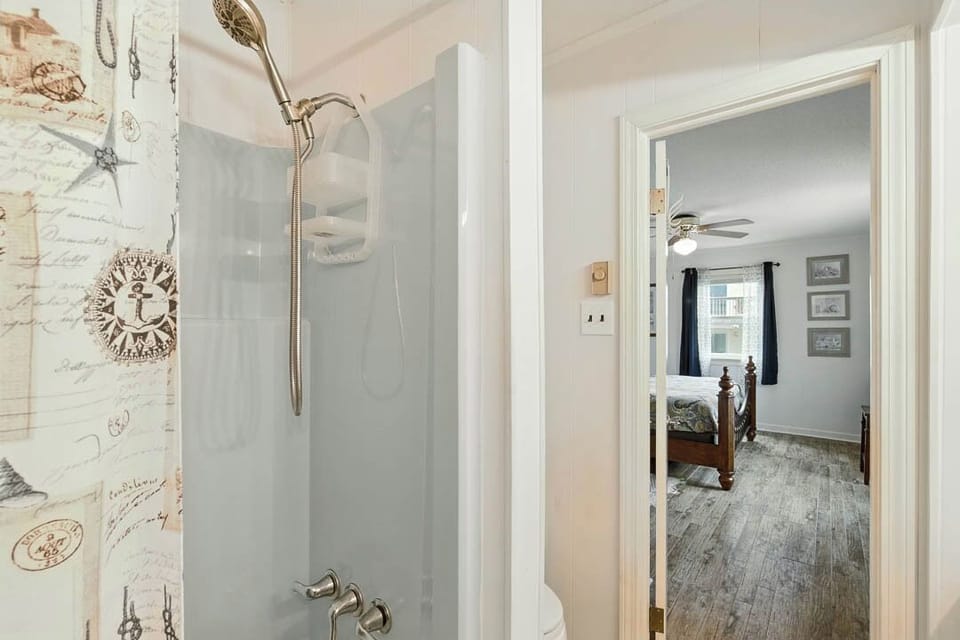 Top-Level King Master Bathroom