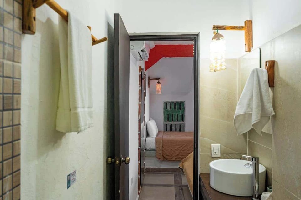 Private full bathroom with fresh towels