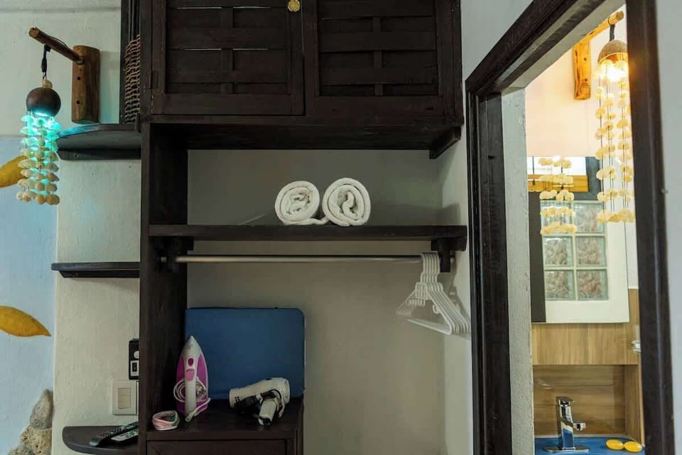 Equipped kitchenette