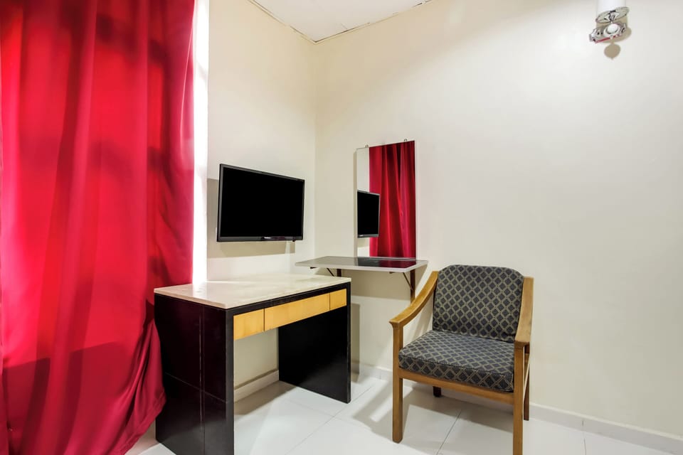 Premium Suite | WiFi (free), bed sheets