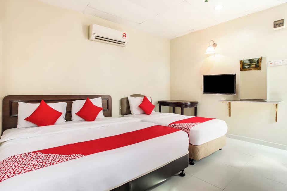 Deluxe Triple Room | WiFi (free), bed sheets