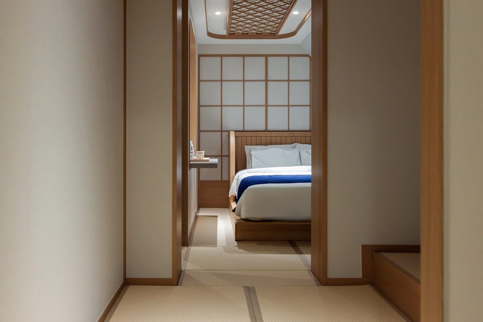 Business class B | WiFi (free), bed sheets