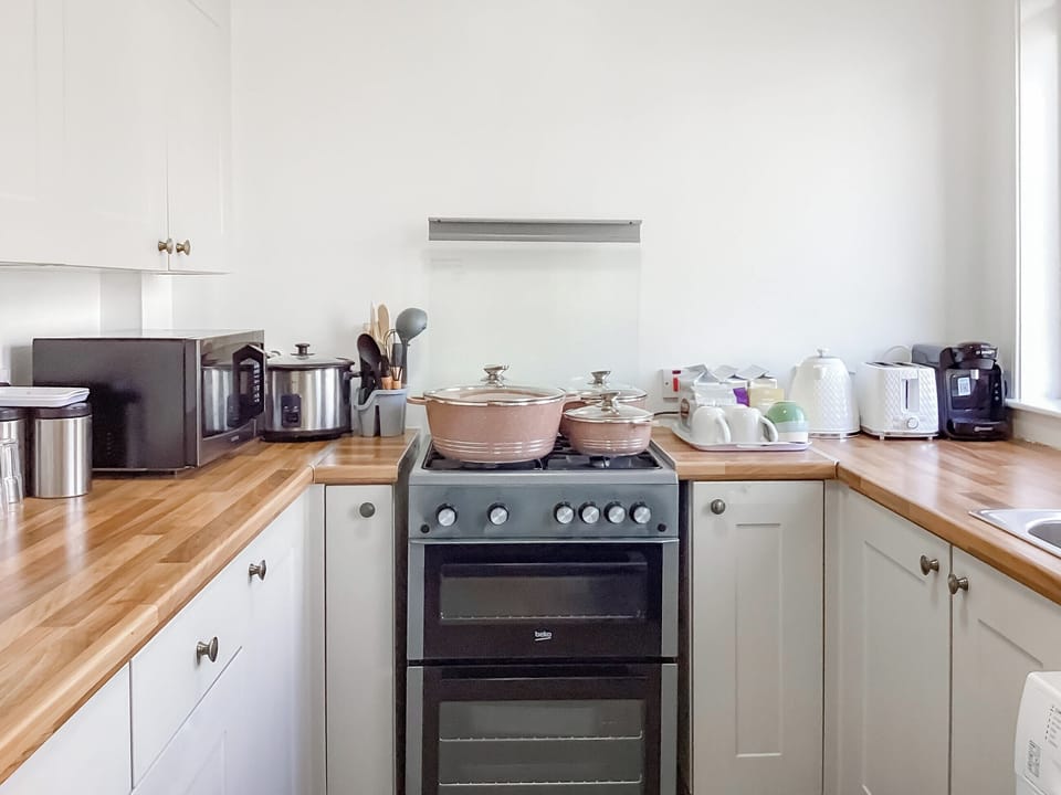 Kitchen | Amayrah Cottage, Inverness