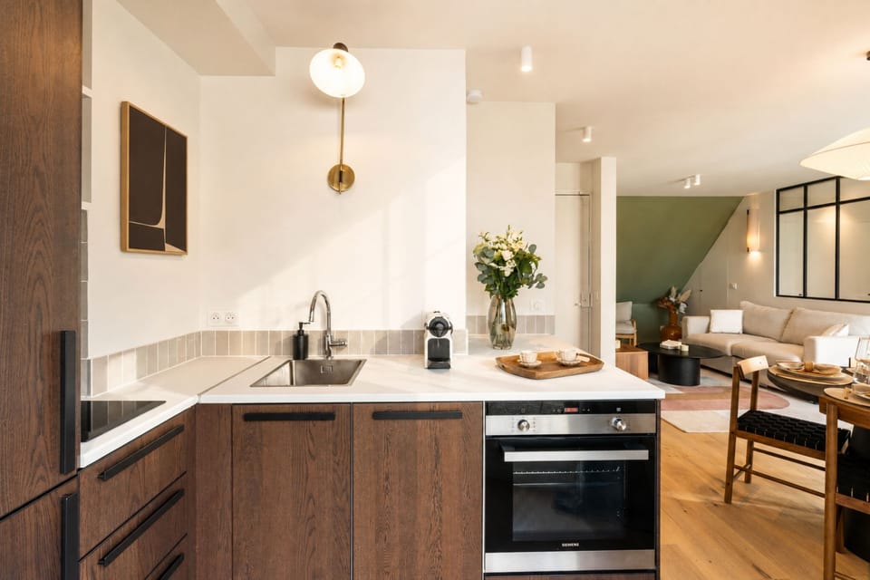 Deluxe Penthouse, City View | Private kitchen | Espresso maker, electric kettle, toaster, freezer