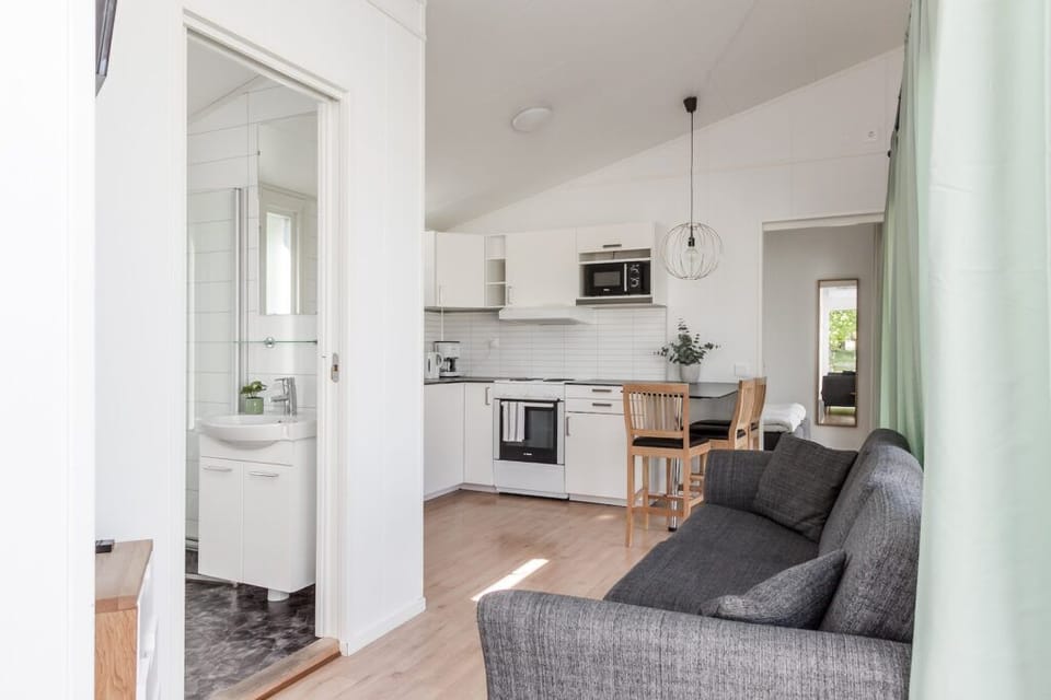 Classic Cottage | Living area | LCD TV