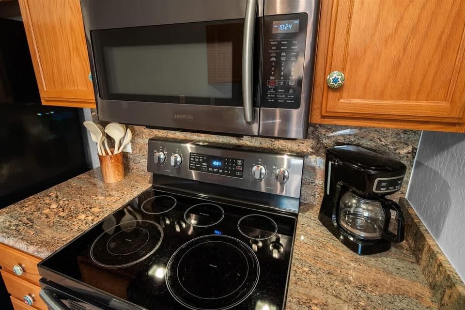 Electric stove top and drip coffee machine