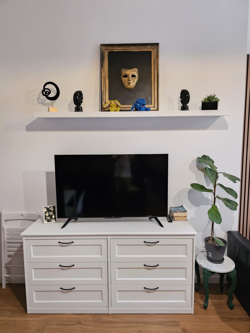 Family Apartment, Non Smoking | Living area | 50-inch Smart TV with digital channels, Netflix, streaming services