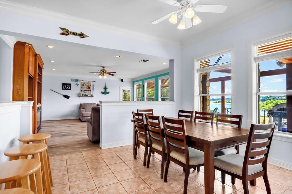 Dinning area connected to living area