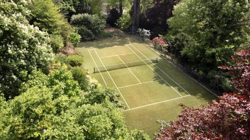 Sport court