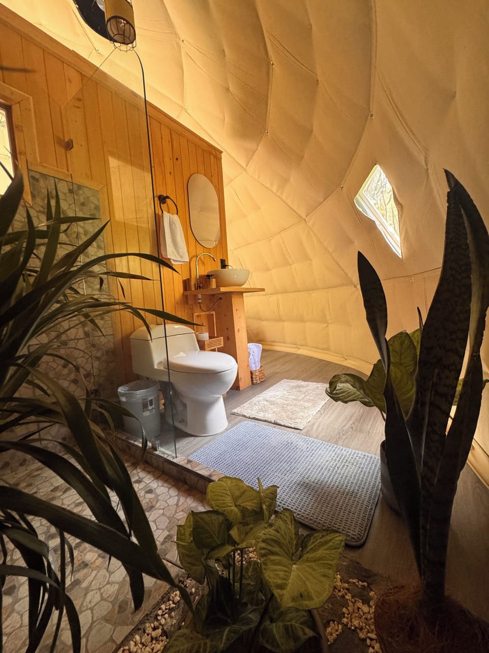 Deluxe Double Room, Mountain View | Bathroom | Shower, towels, soap, shampoo