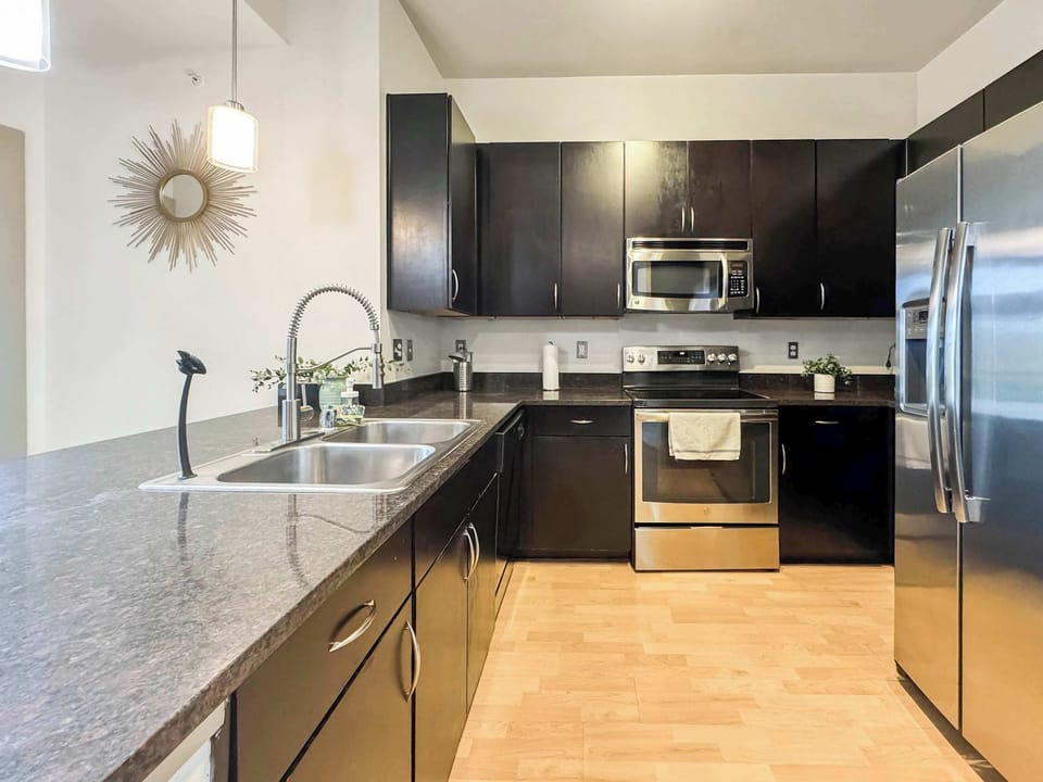 Full Kitchen