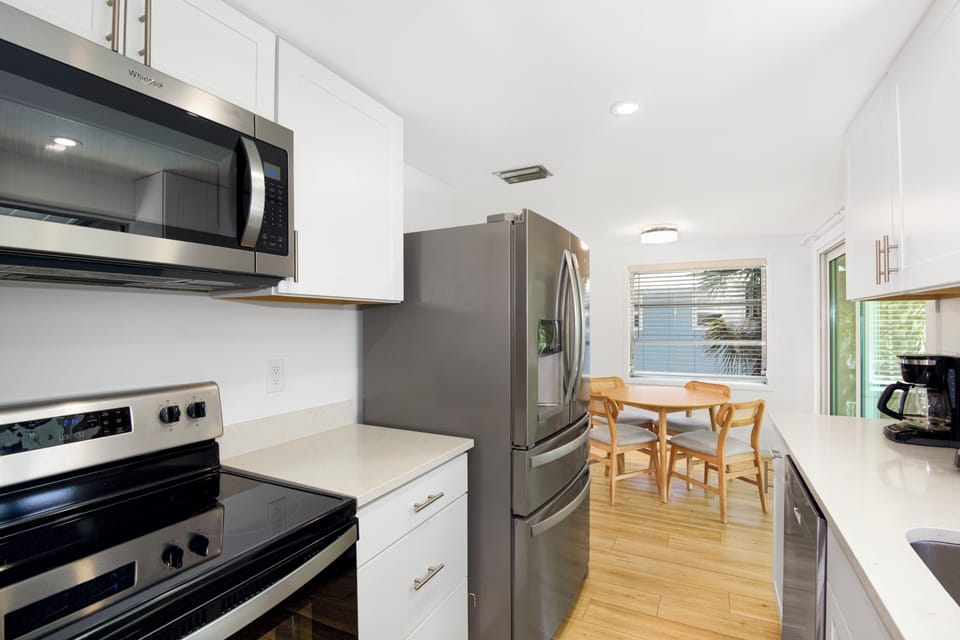 Charming kitchen with everything you need.