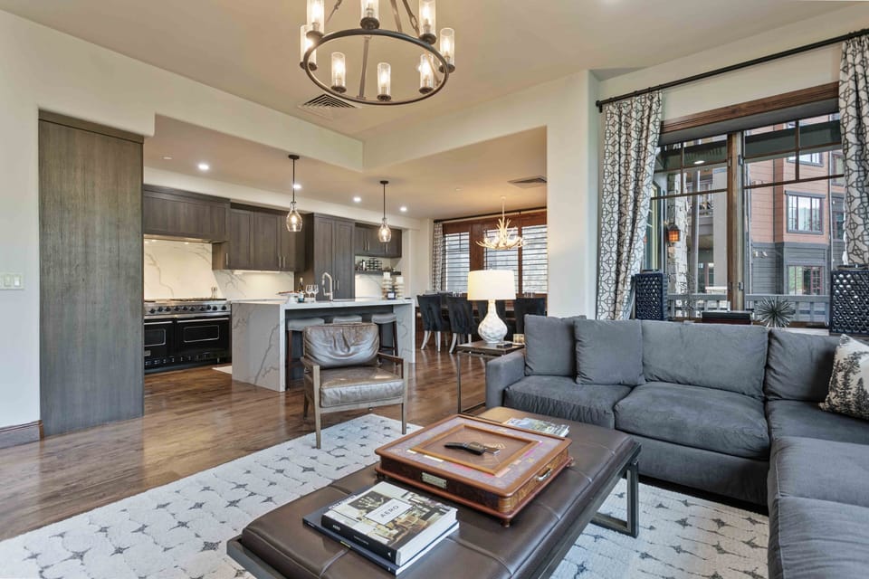 Home Decor, Indoors, Architecture, Building, Furniture