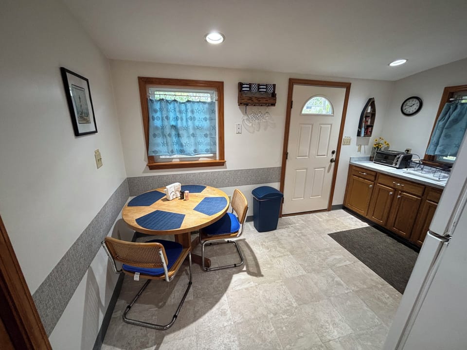 Dining nook