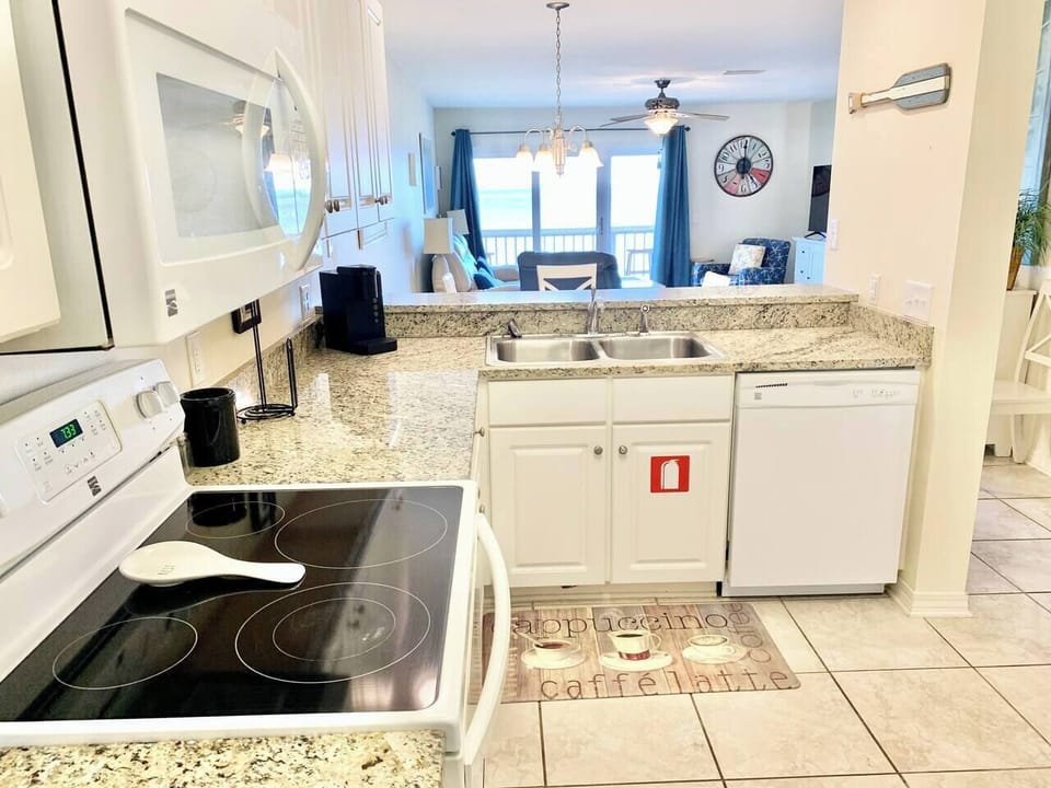 Kitchen, Tranquil Seas, Innerarity Townhomes, Perdido Key FL