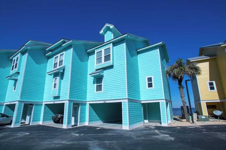 Tiki Hut, Innerarity Townhomes, Perdido Key FL