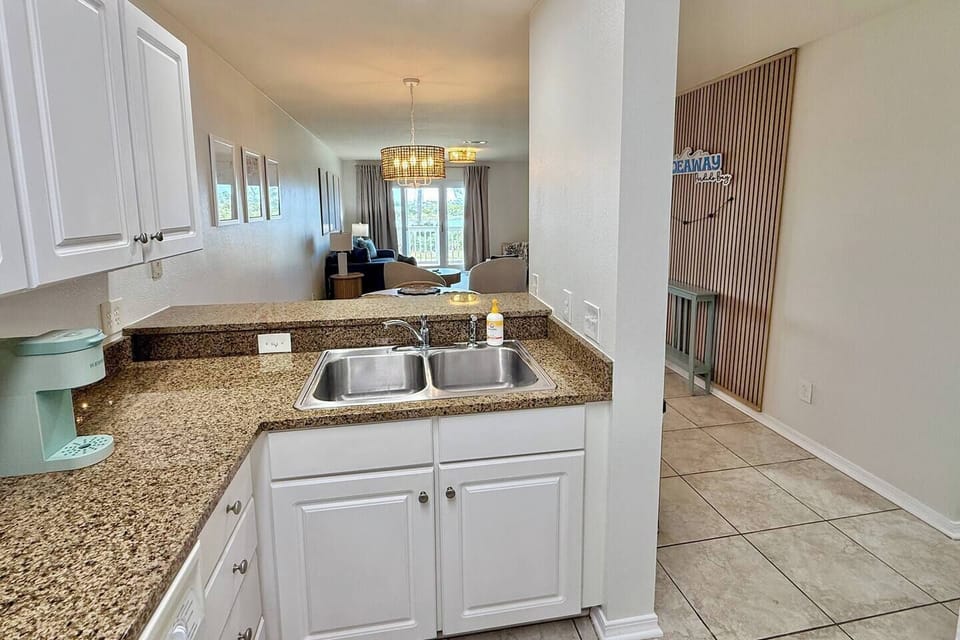 Great place to cook, Tideaway, Innerarity Townhomes