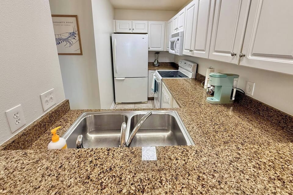 Kitchen, Tideaway, Innerarity Townhomes