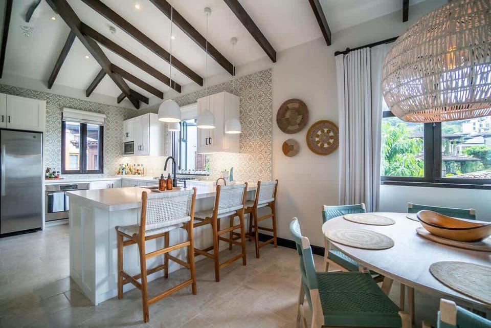 Kitchen and dining area