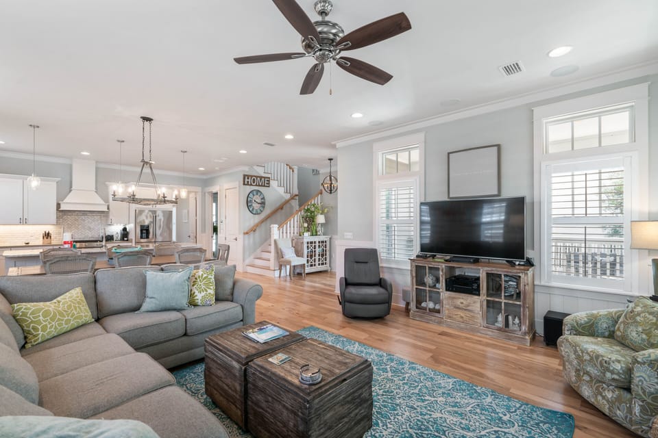 Seamless flow between the living room and kitchen, ideal for entertaining.