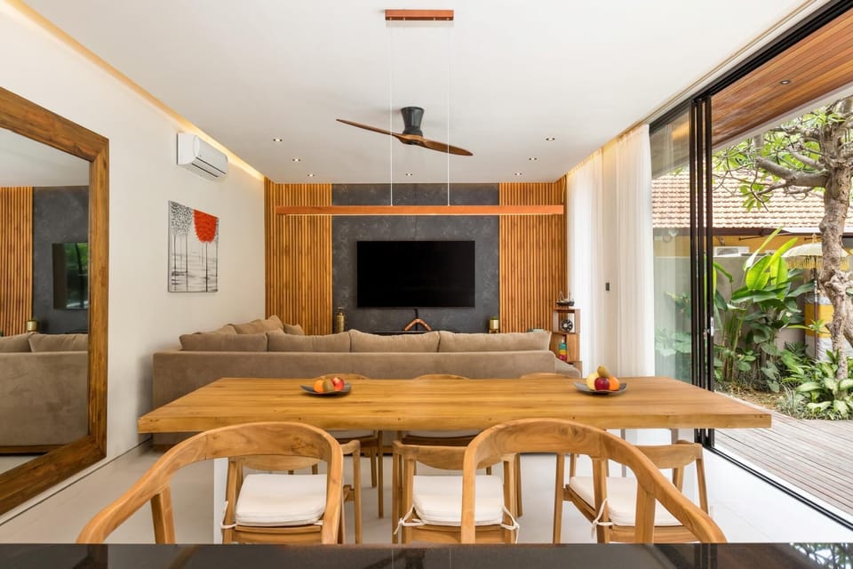 Villa MoonGlow - Beachside Sanur (1309)