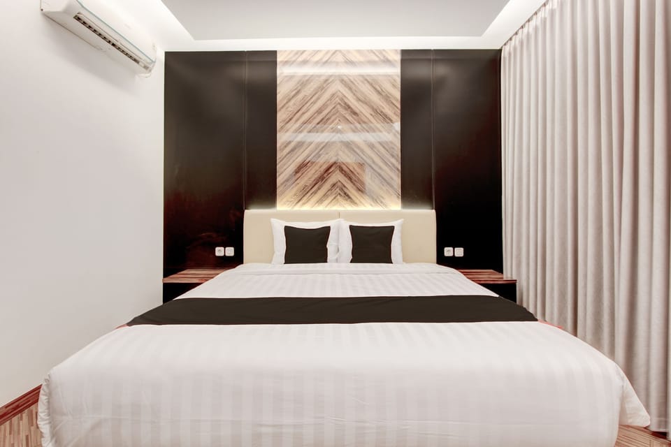 Standard Suite, 1 Double Bed | Soundproofing, free WiFi, bed sheets