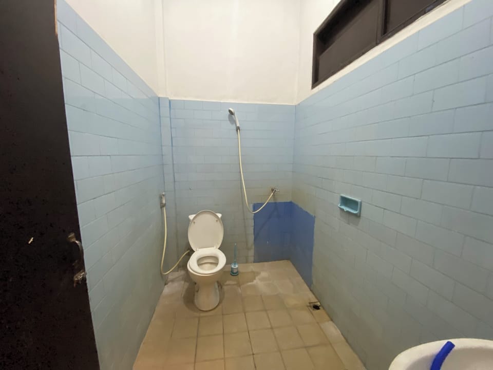 Deluxe Twin Room | Bathroom | Shower