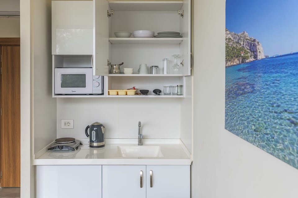 Private kitchenette