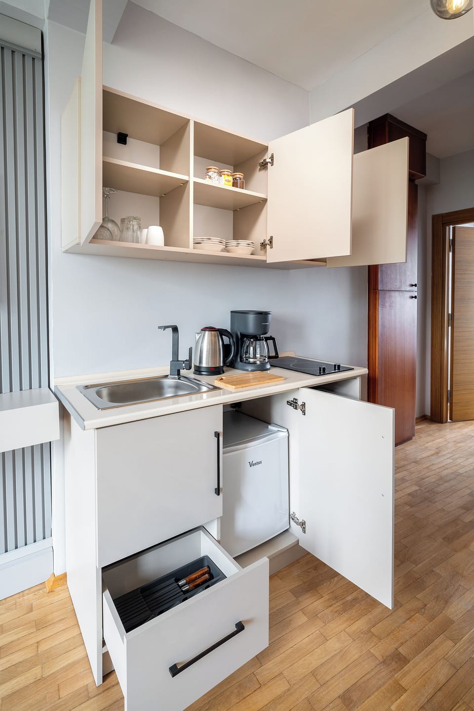 Private kitchenette