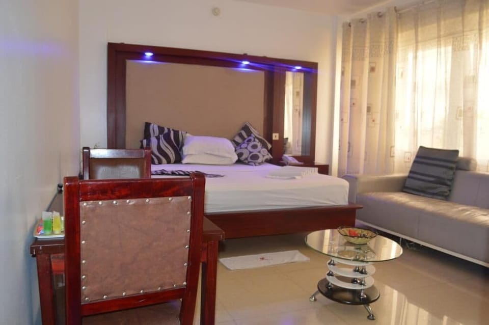 Standard Double Room, Balcony, City View | Desk, free WiFi