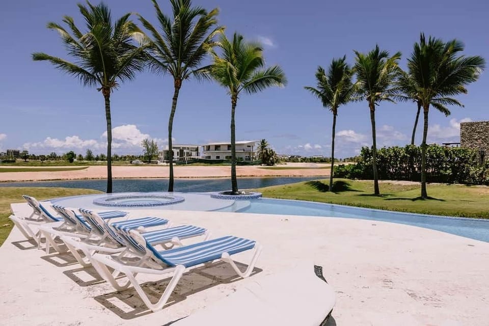Pool/Cayuco33