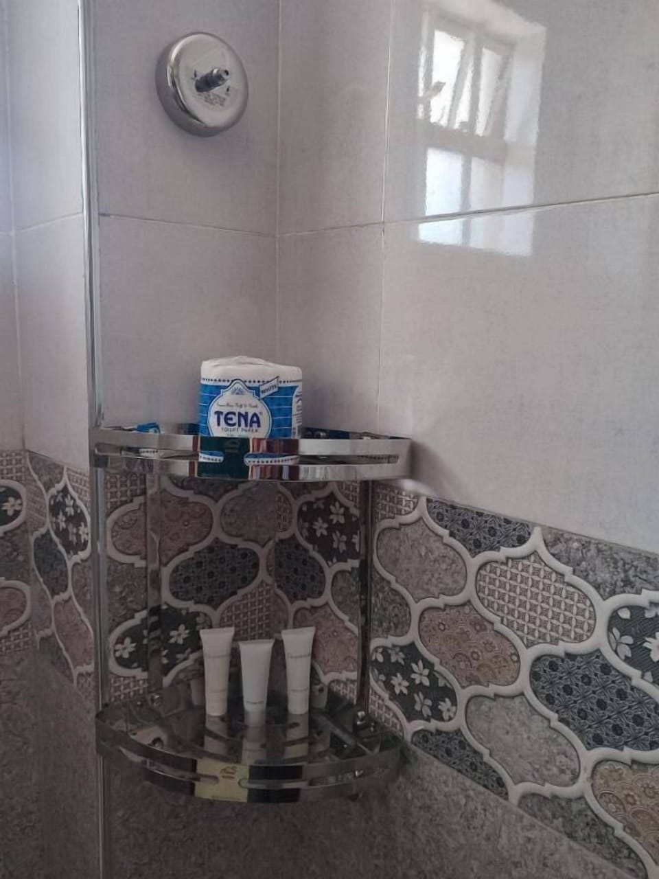 Standard Single Room | Bathroom | Shower, bathrobes, slippers, towels