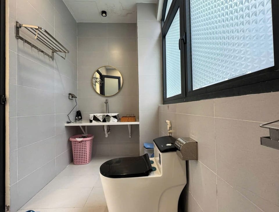 Family Room, Multiple Beds, Balcony, Garden View | Bathroom | Shower, rainfall showerhead, free toiletries, hair dryer