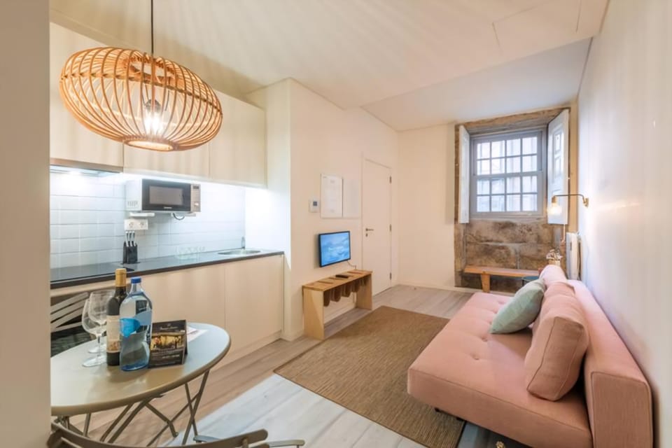 Apartment (GuestReady - Genuine Oporto Apts) | Fireplace