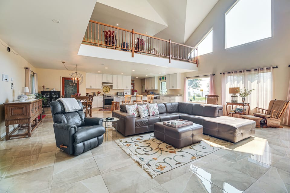 House (3 Bedrooms) | Interior