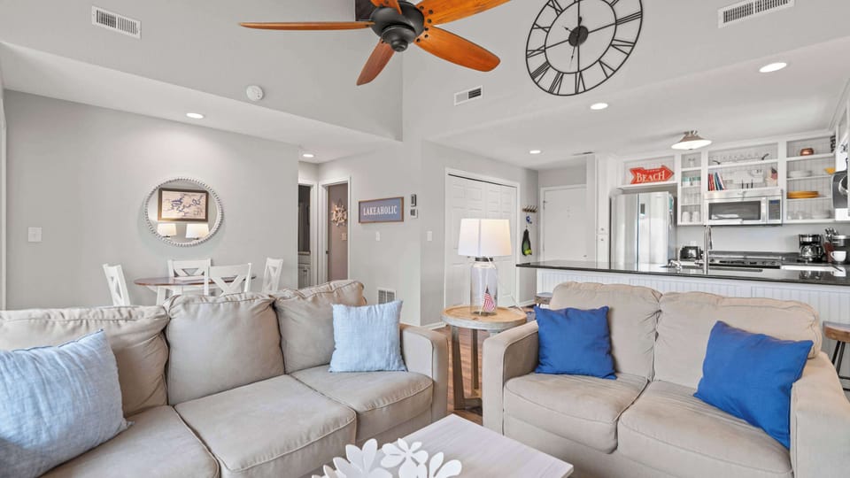 Condo, Multiple Beds, Balcony (Indian Pointe Lake View) | Living area | 42-inch flat-screen TV with digital channels