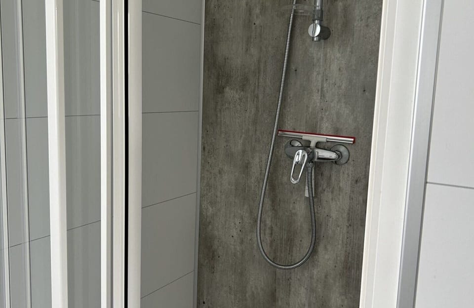 Bathroom at Vakantiepark de Zeeuwse Parel - North Sea Deluxe