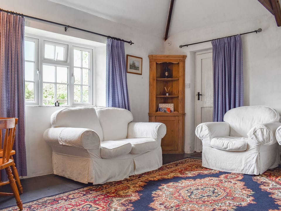 Living area | Nutmeg&rsquo;s - Old Newham Farm Cottages, Camelford
