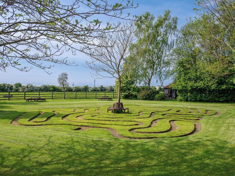 Garden and grounds | Granary Cottage - Keld Head Farm Holiday Cottages, Pickering