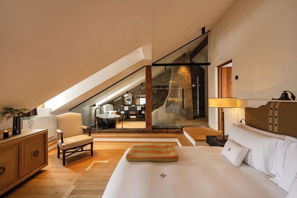 Chalet, Mountain View | Egyptian cotton sheets, premium bedding, minibar, in-room safe