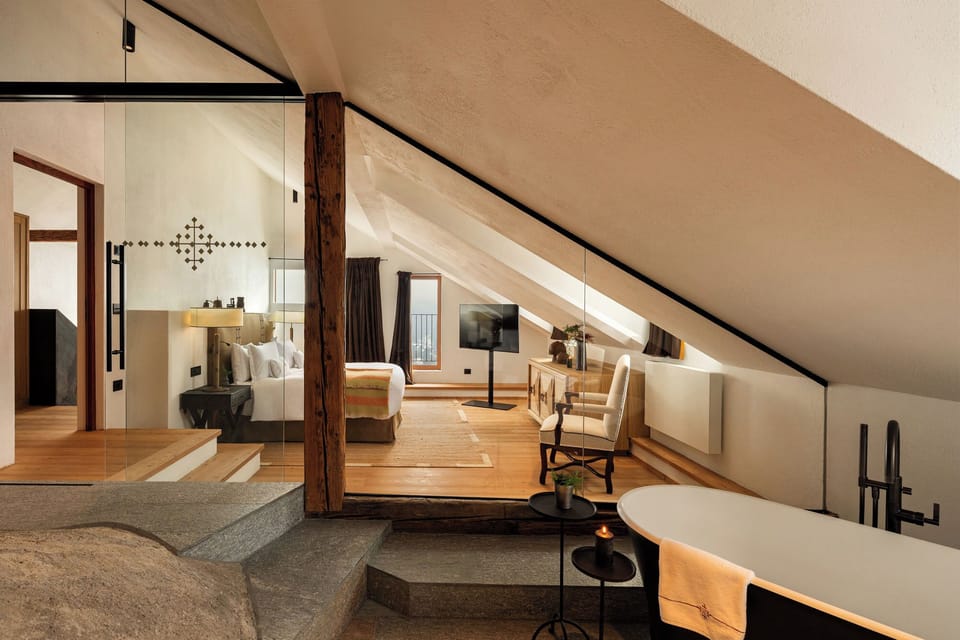 Chalet, Mountain View | Egyptian cotton sheets, premium bedding, minibar, in-room safe