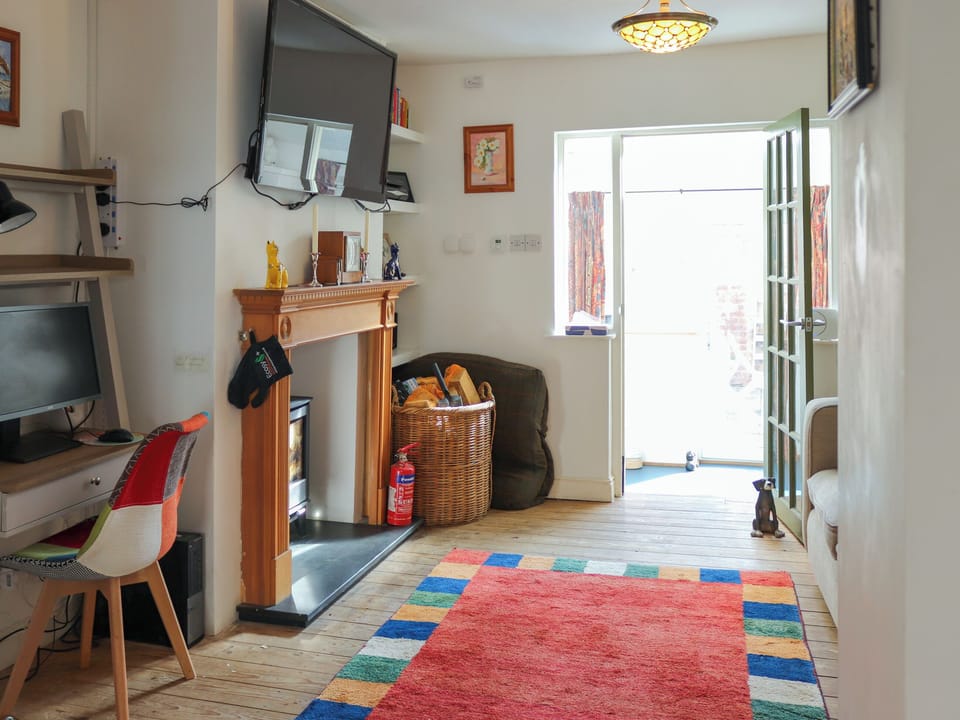 Living area | Crescent Cottage, Newtown