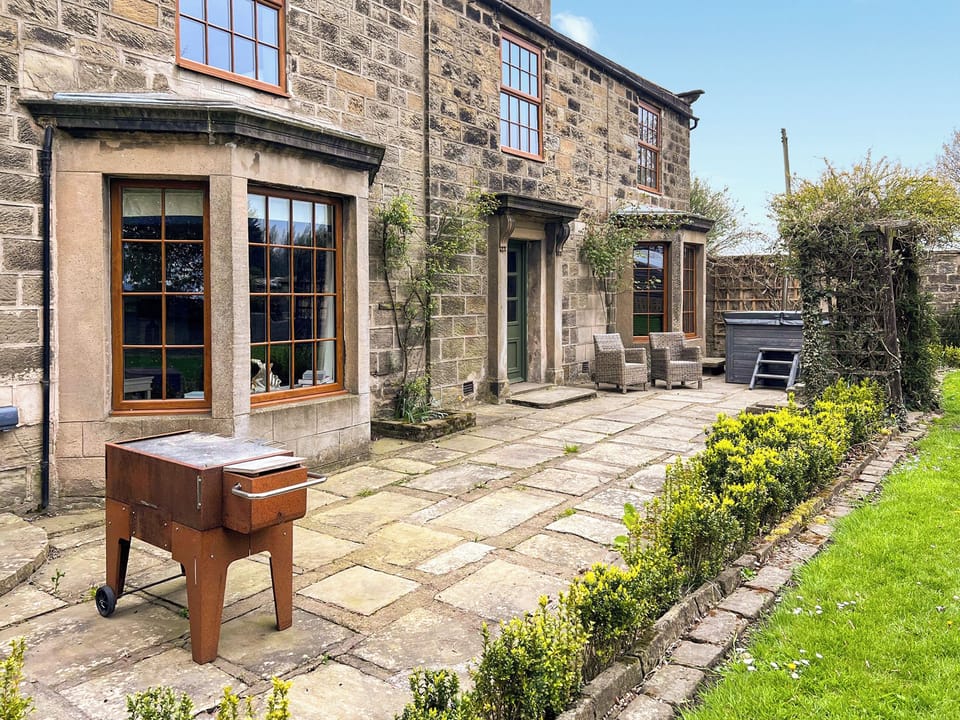 Exterior | The Farmhouse, Featherstone, near Wakefield