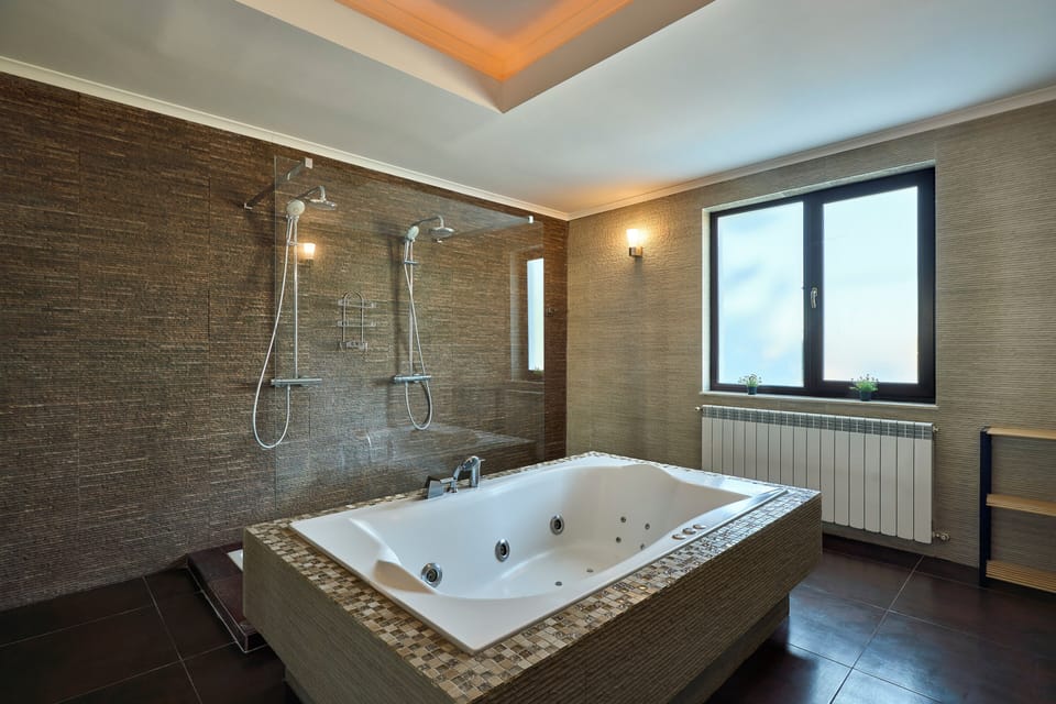 Apartment, 3 Bedrooms | Bathroom