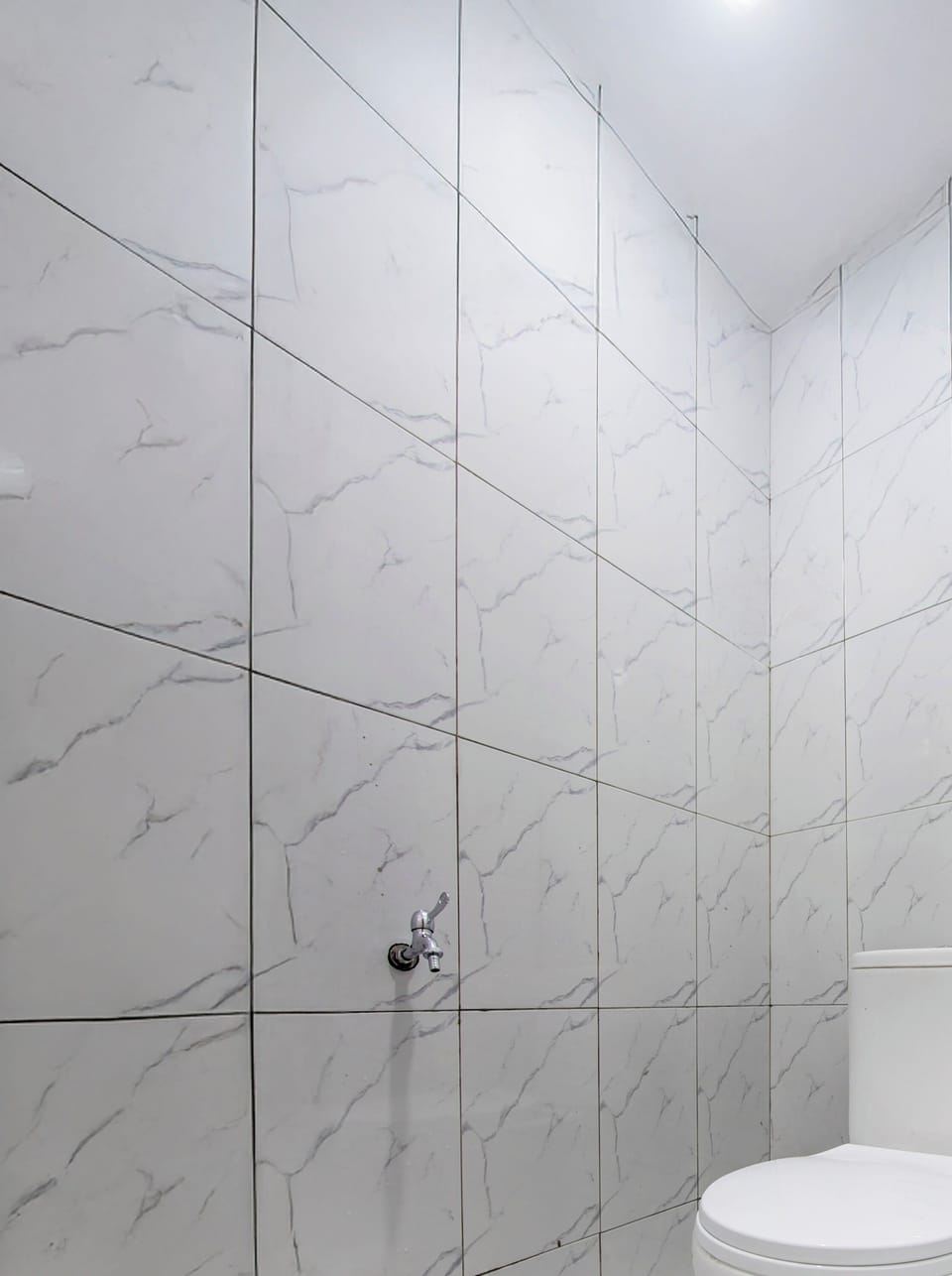 Deluxe Single Room | Bathroom | Shower