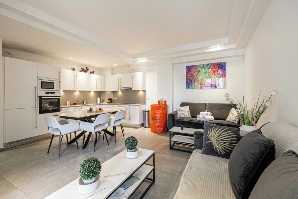 Apartment | Living area